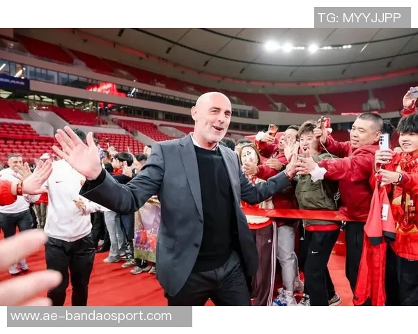 穆斯卡特有意继续执教海港队或将不加盟流浪者队