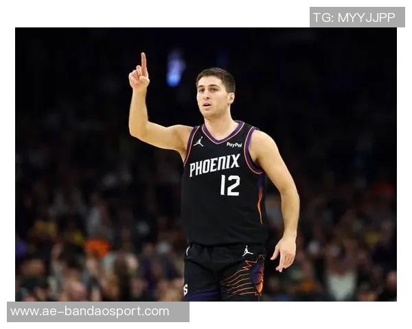 太阳主帅透露杰伦格林训练积极恢复良好但对阵活塞仍将缺席 太阳主帅透露杰伦格林训练积极恢复良好但对阵活塞仍将缺席