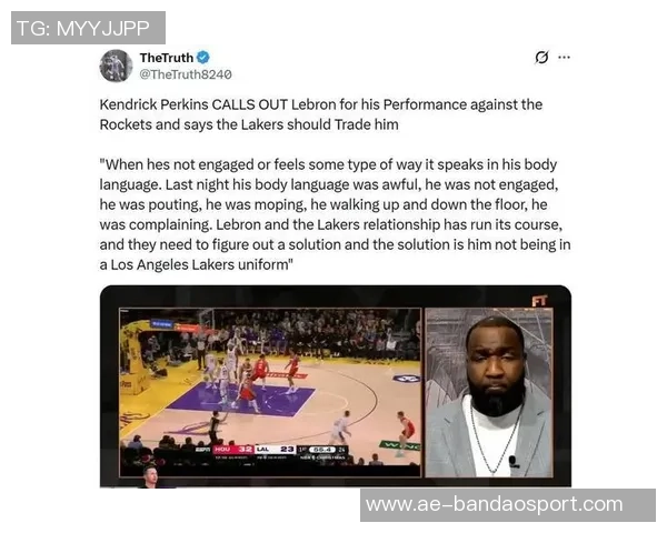 湖人训练场景曝光斯玛特紧逼八村里夫斯全力防守展现团队默契 湖人训练场景曝光斯玛特紧逼八村里夫斯全力防守展现团队默契