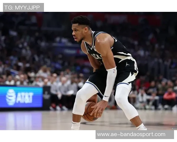 雄鹿对决热火字母哥伤情成疑连续缺席三场比赛能否复出引关注 雄鹿对决热火字母哥伤情成疑连续缺席三场比赛能否复出引关注