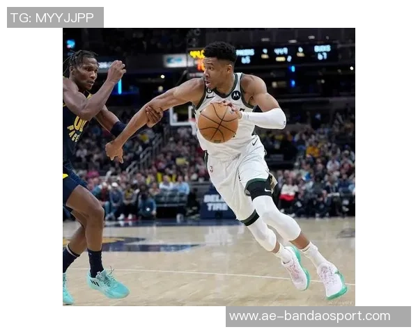 字母哥强调向老詹和KD学习身体保养之道提升职业生涯的关键 字母哥强调向老詹和KD学习身体保养之道提升职业生涯的关键