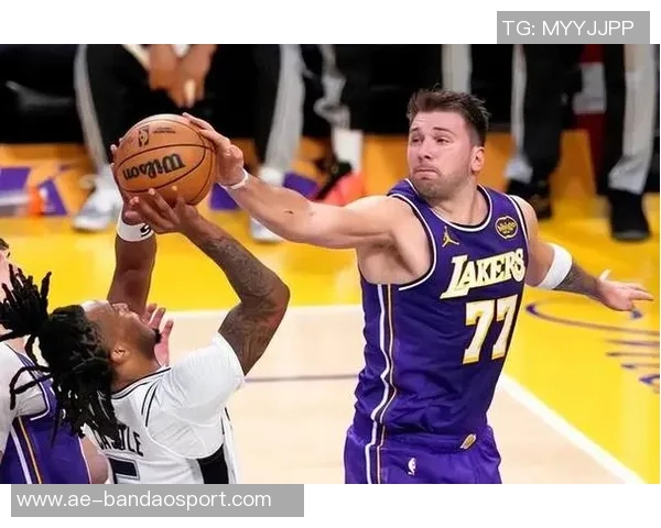 东契奇揭幕战狂砍40分成队史第三人追平科比贝勒辉煌成就 东契奇揭幕战狂砍40分成队史第三人追平科比贝勒辉煌成就