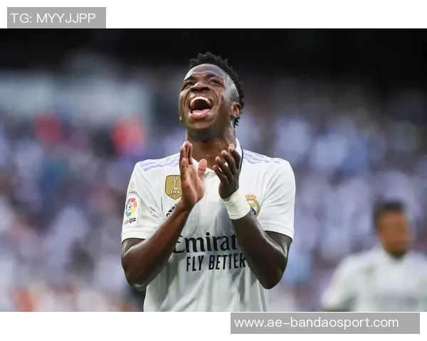 阿扎尔坦言不愿追随C罗生活梅罗之后或有我与内马尔的时代