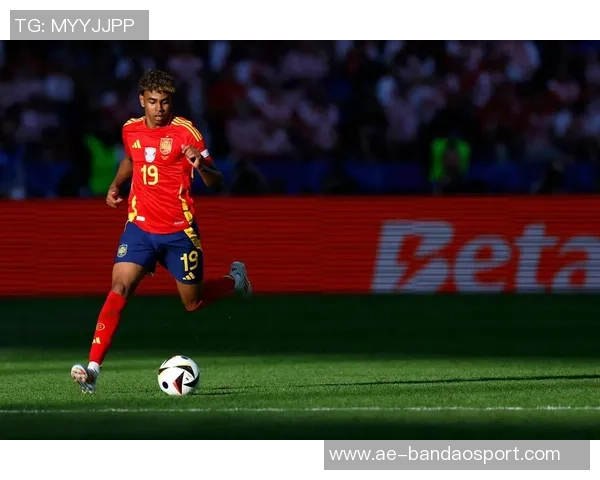 欧冠历史最年轻出场球员榜单揭晓道曼领衔穆科科亚马尔紧随其后