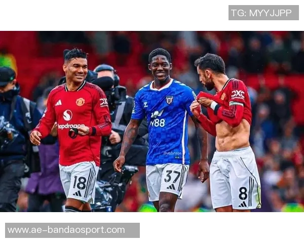 曼联愿留卡塞米罗但需降薪至周薪375万镑 曼联愿留卡塞米罗但需降薪至周薪375万镑